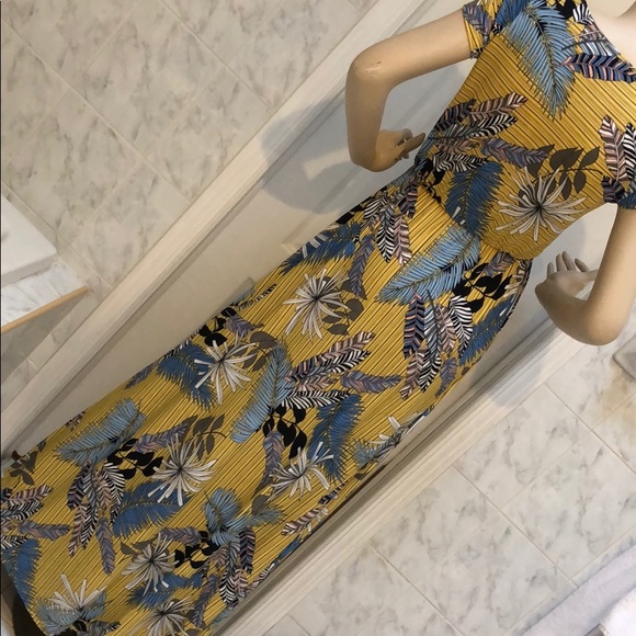 MUSTARD WITH LEAVES PRINT DRESS - Picture 7 of 9